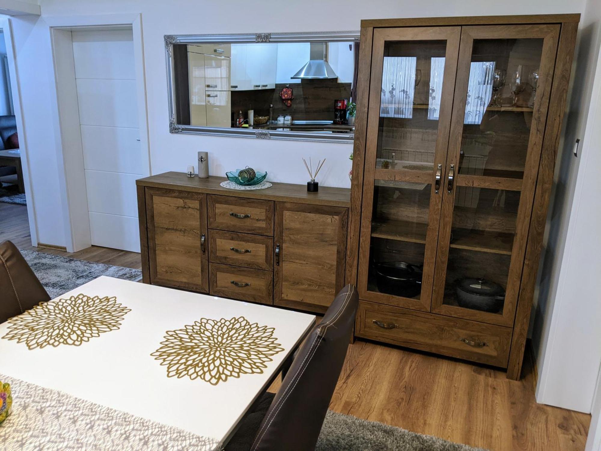 Apartmani Hrastik Bihac Ngoại thất bức ảnh